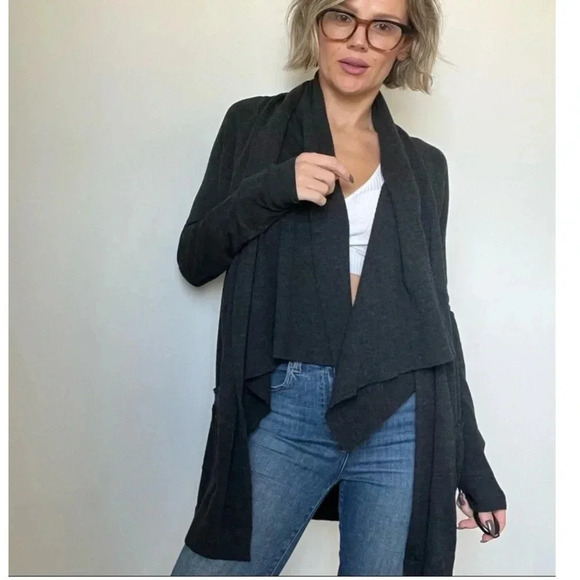 Theory Abie Evian Stretch gray wool blend cardigan pockets Size S - Picture 9 of 10